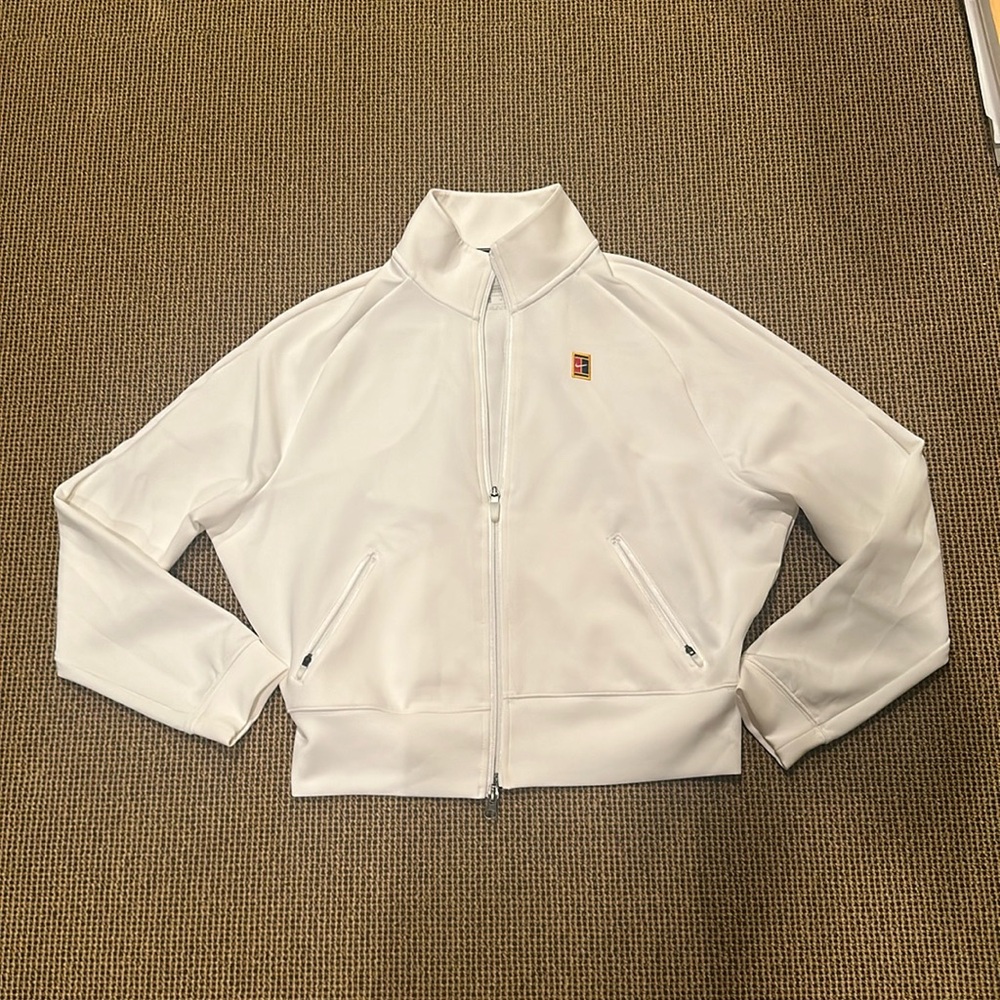 Nike dry fit zip up size medium crispy white